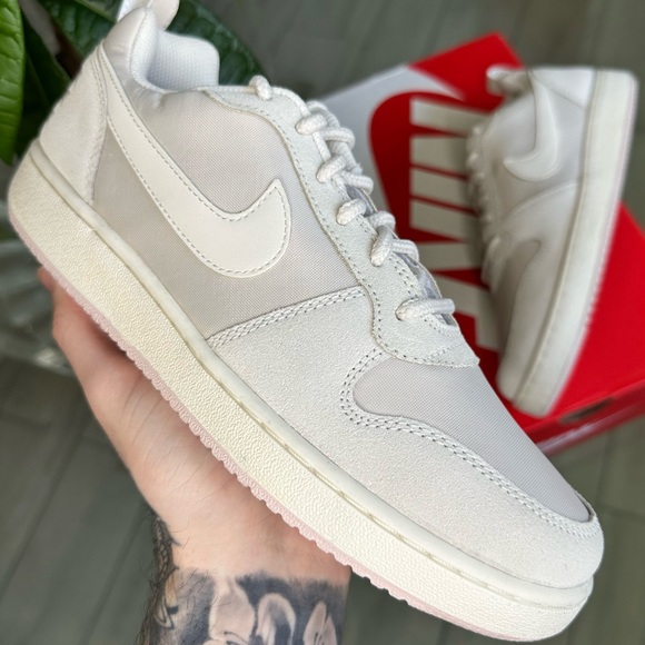 new nike low tops